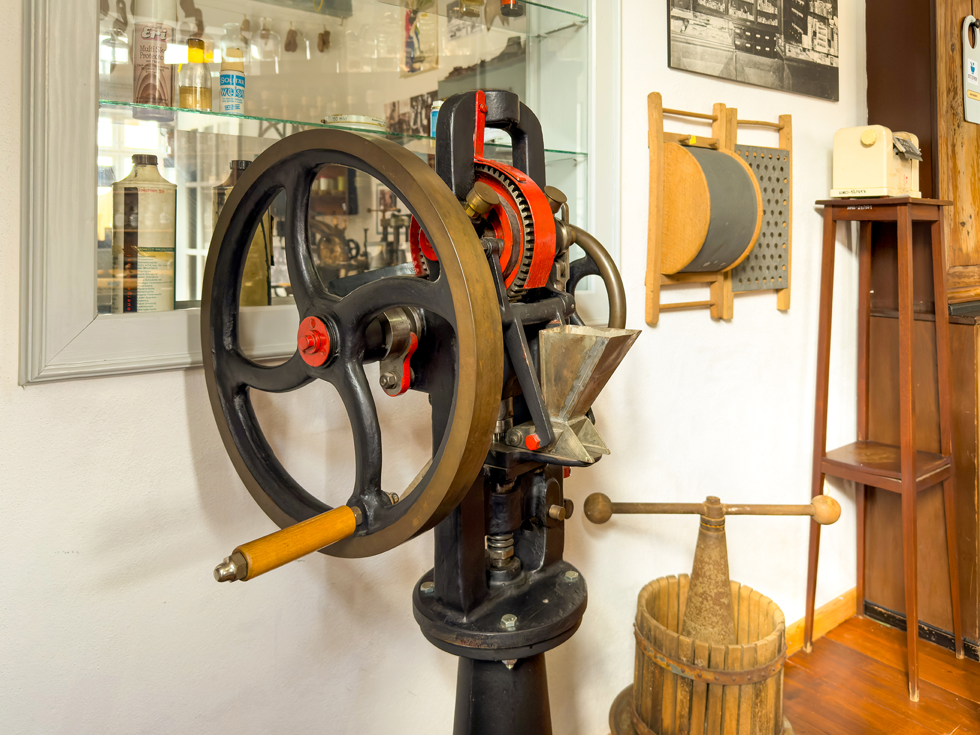 Detail of the tablet press flywheel